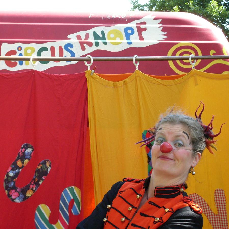 antje hildebrandt2 circus knopf.de